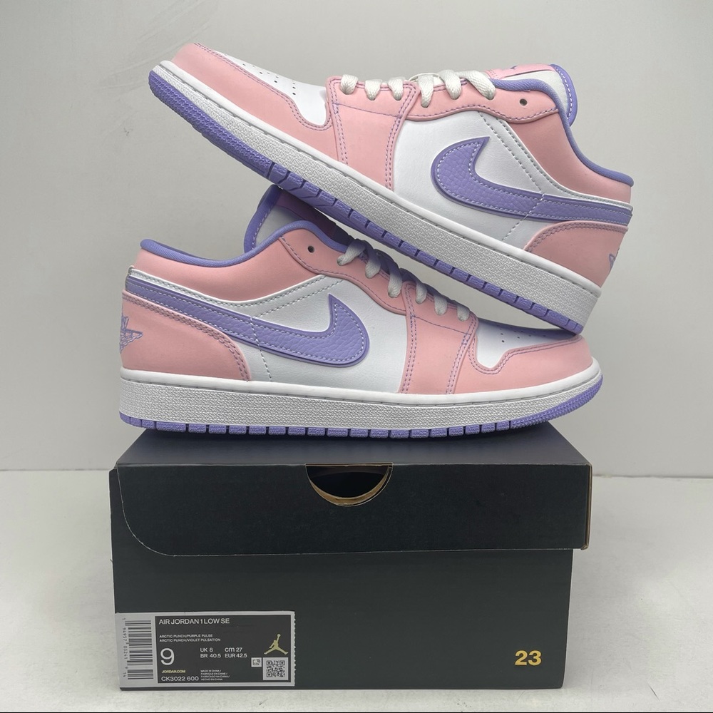 Nike Air Jordan 1 Retro Low SE “Easter/Artic Pink” - Picture 1 of 7